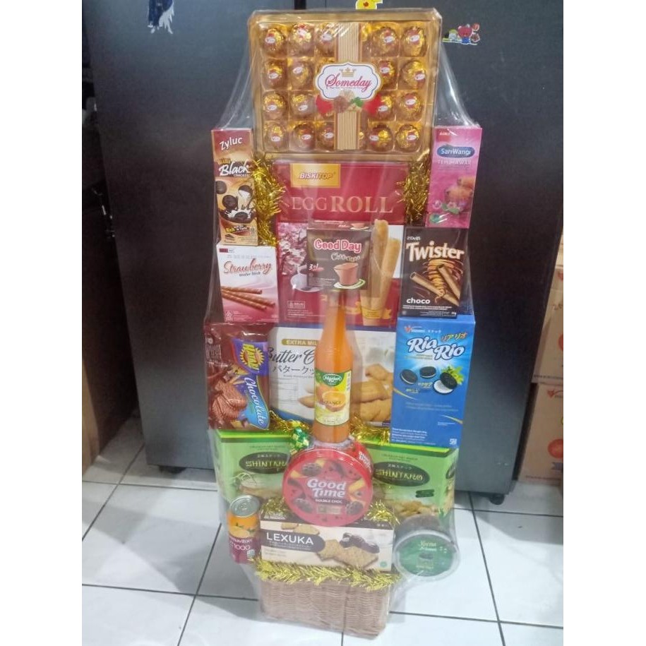 

Parcel Lebaran Makanan Snack 2024 (18) Hampers Murah Meriah