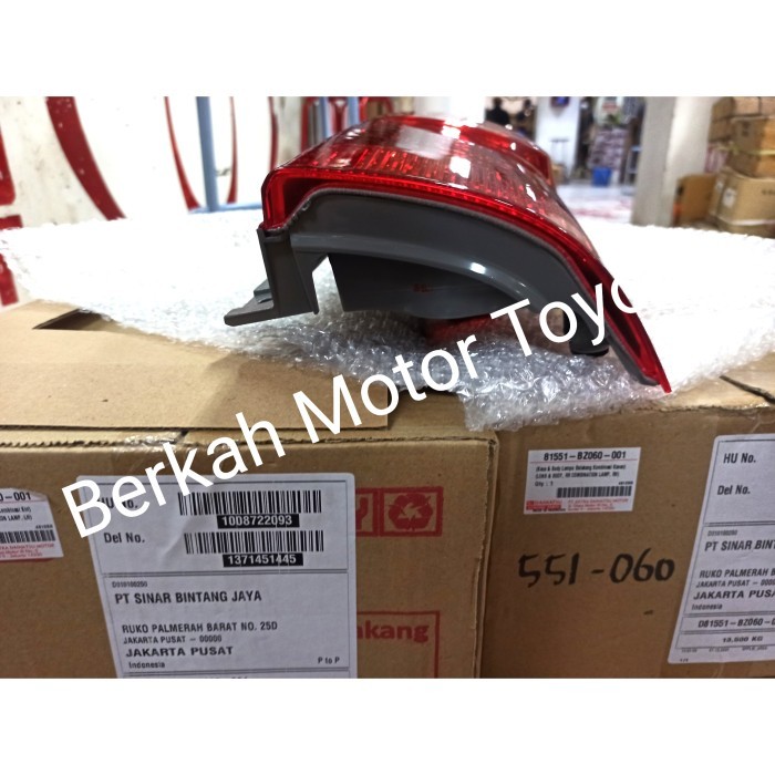 Lampu Belakang Stop Lamp Avanza Xenia 2007 2008 2009 2010 2011