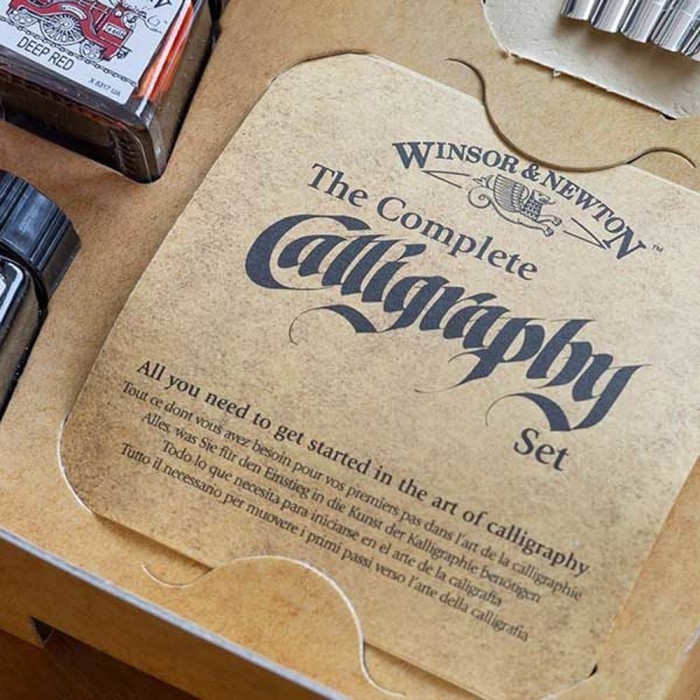 

WINSOR & NEWTON COMPLETE CALLIGRAPHY SET