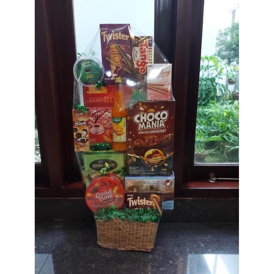 

Parcel Lebaran Makanan Ringan 2024 (13) Hampers Murah Meriah
