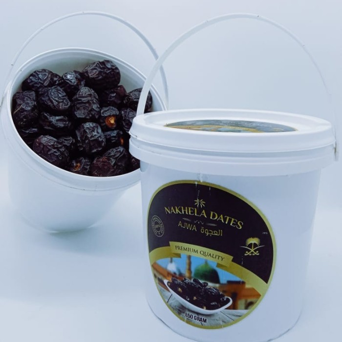 

Kurma Ajwa Exclusive Ember 850gr