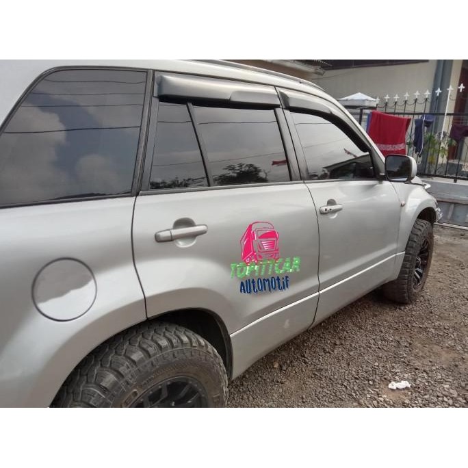 PELIPIT LIST PINTU KACA MOBIL GRAND VITARA