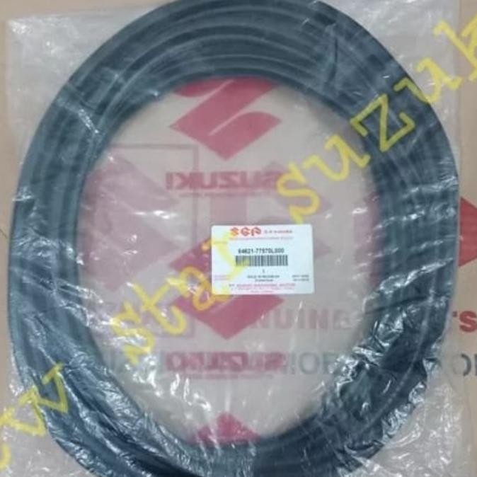 karet kaca samping belakang Suzuki Futura Original SGP