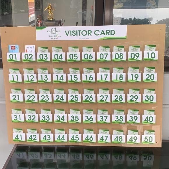 

Murah Rak Kartu Tamu Display Akrilik Tempel Di Dinding 25 Pcs (Hanya Rak)