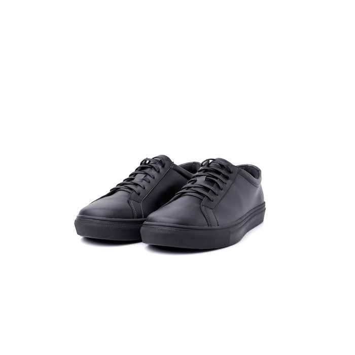 Terlaris Sepatu Casual Pria Portee Goods Mono Court Classic All Black Best Seller