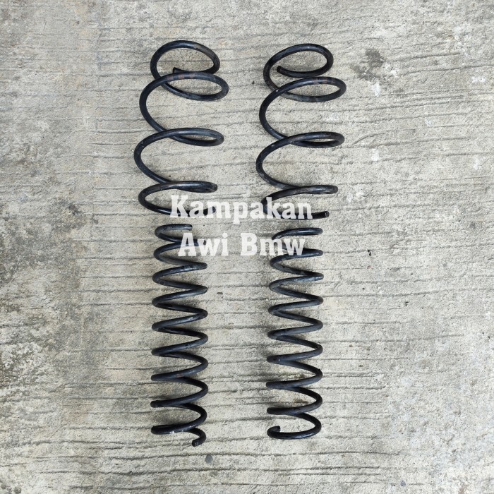 Per Depan Belakang Standar Bmw E39 Original - Set