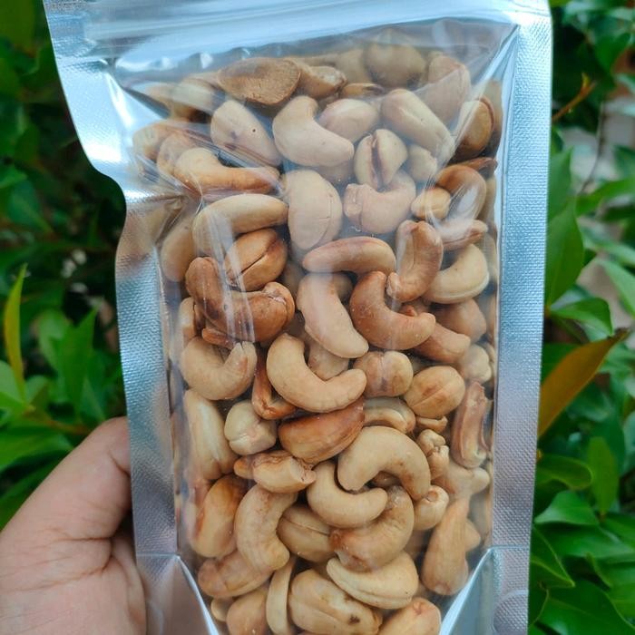 

BARANG TERLARIS 200gram kacang mede aneka rasa asli wonogiri Cemilan Goreng Mete Food