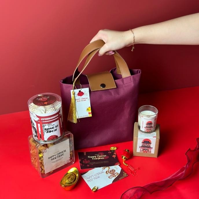 

Murah Box Hampers Imlek // Chinese New Year Hampers Cny