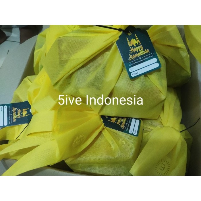 

PROMO !!! SALE TERLARIS HAMPERS NATAL PAKET SNACK BOX ACARA 2 READY