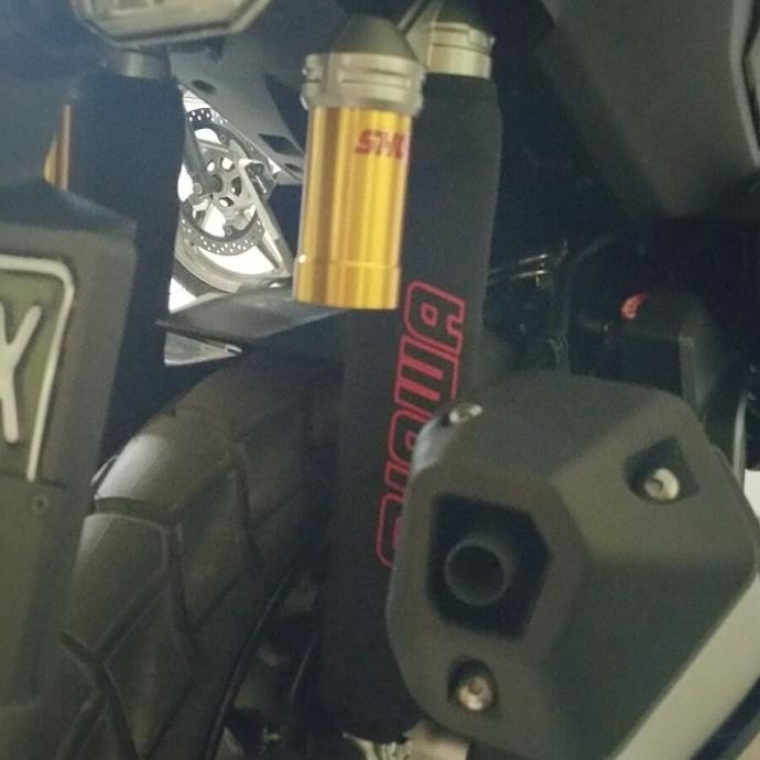 Premium Cover Shock Honda Adv 150 Showa Shockbreaker Adv150 Original Dan Terpercaya