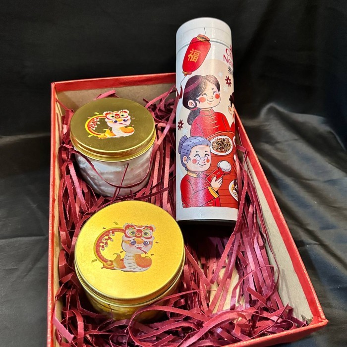 

PROMO !!! SALE TERLARIS HAMPERS HAMPER FU IMLEK - KUE CHINESE NEW YEAR - CARTON BOX READY