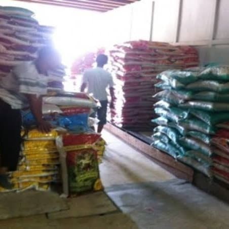 

BARANG TERLARIS Terigu Segitiga Biru 25kg