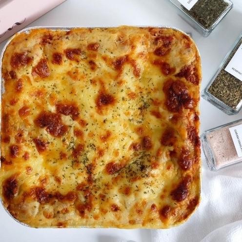 

LASAGNA 20X20 HAMPERS NATAL CHRISTMAS BINGKISAN