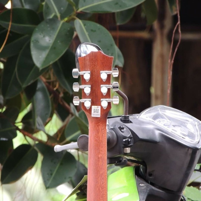 GITAR AKUSTIK COWBOY ORIGINAL GWC 235 NS