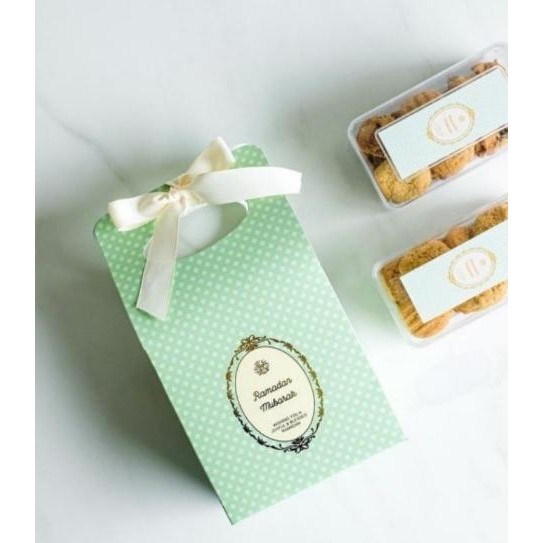 

] Box Lebaran 2 Toples/ Box Kue Kering Lebaran