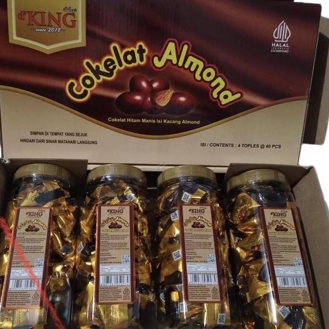 

Coklat ALMOND D'KING 1 dus isi 4 toples Food Snack Chocolate Berkualitas