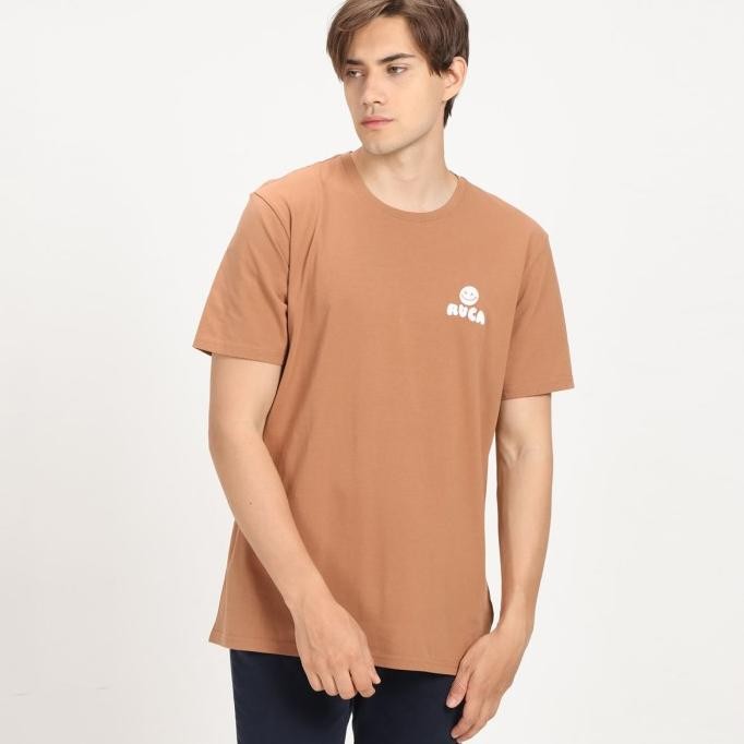 

(100% ORIGINAL) RVCA Utopian Daydream Ss Tee T-Shirt Pria Men Almond Berkualitas