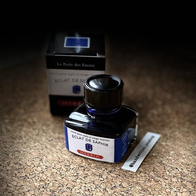 

HERBIN 'D' WRITING AND DRAWING FOUNTAIN PEN INK 30ML (1)