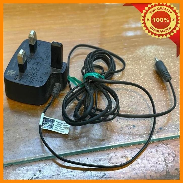 [RWI] GENUINE NOKIA PHONE CHARGER -BLACK.  CONNECTOR INTERFACE : 2MM - INPUT : 100-240V / 50-60HZ 18