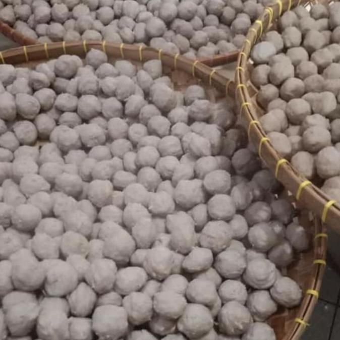 

New Bakso Daging Sapi Asli + Bumbu Ukuran 500 Gram