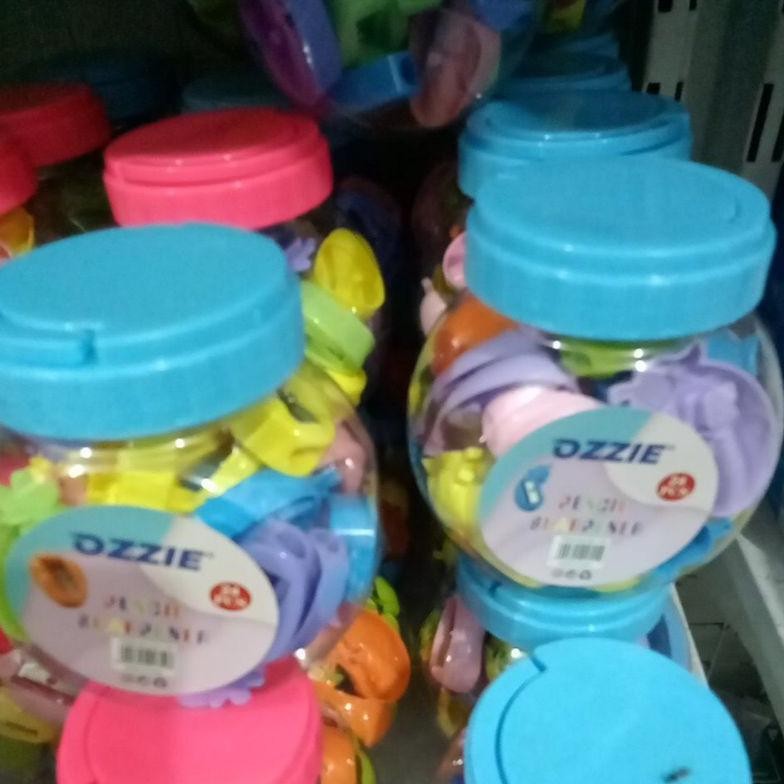 

Terlaris Orotan Pensil Isi 24