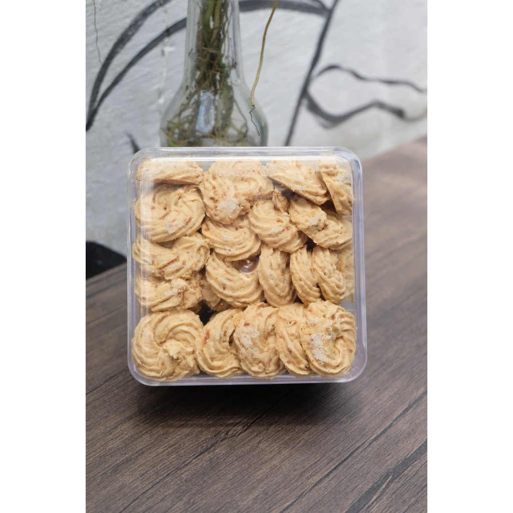 

New! KUE LEBARAN ISTIMEWA - Sagu Keju Idul Fitri