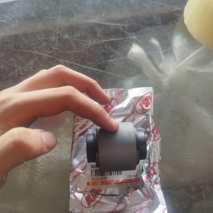 Bushing Arm Chamber Bawah Belakang RBI Honda CRV RE Gen 3 2007-2012