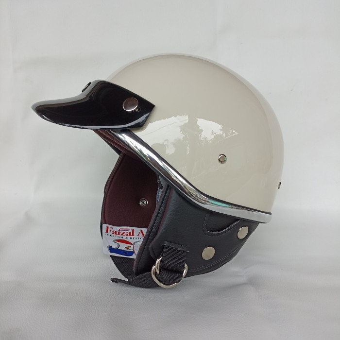 

MURAH Helm Chip Cream Chips Retro Vintage