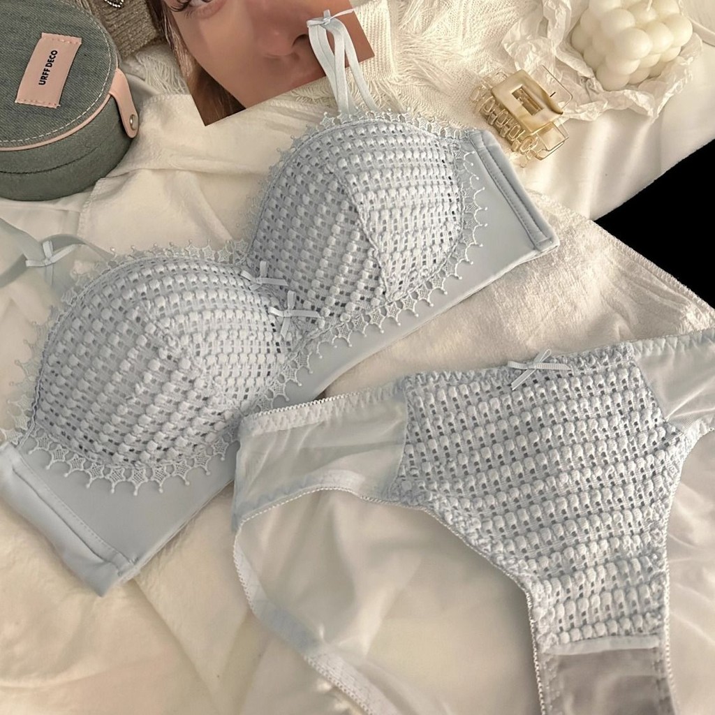 Bra Setengah Cup Renda Dada Kecil Push-Up Anti-Kendur