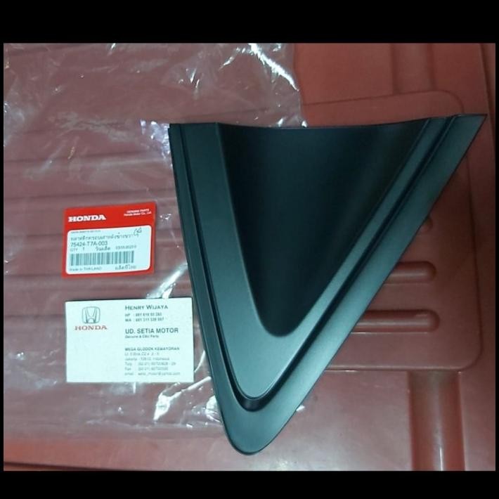 Cover Garnish Segitiga Pilar Pintu Belakang Honda Hrv 2014-2021 Ori