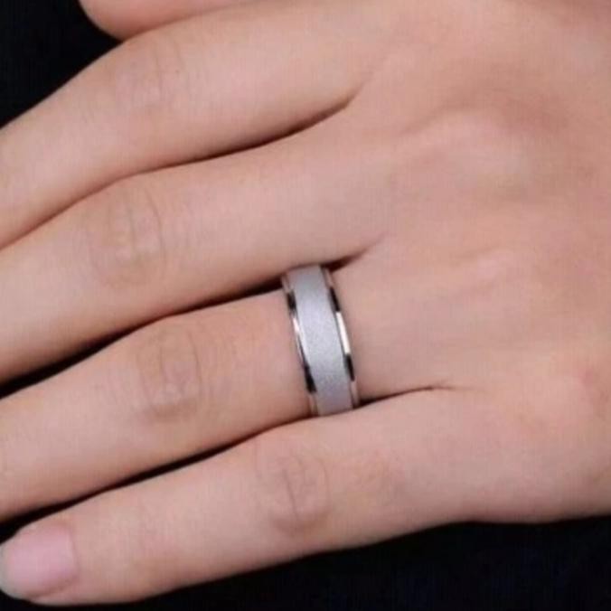 Cincin kawin palladium untuk pasangan pria