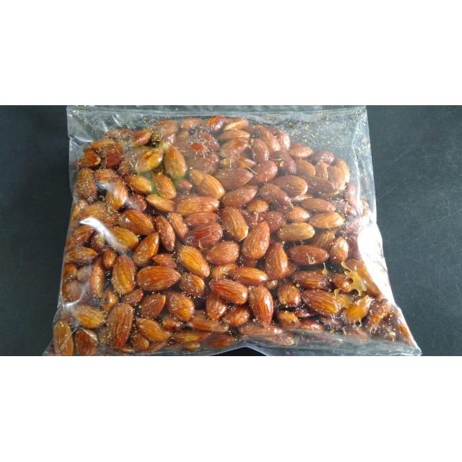 

Murah Honey Roasted Almond / Almond Panggang Madu Manis