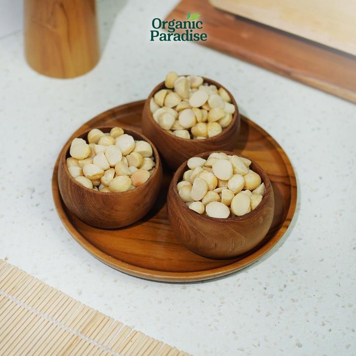

Barang Terlaris Kacang Macadamia Panggang 100 Gram / Roasted Macadamia 100 Gram Natural Food Cod