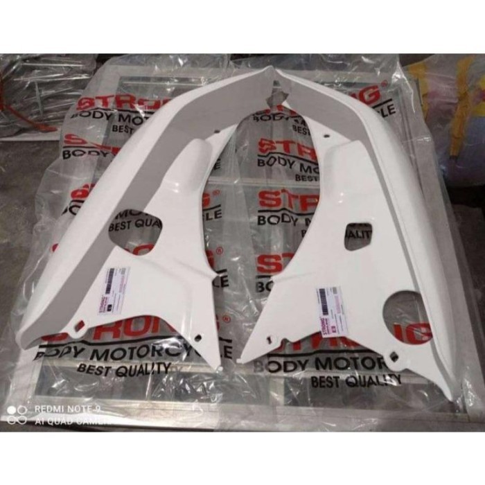 Sayap Honda Astrea Grand Impressa Putih Merk Strong & Win Anti Mingkup