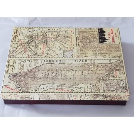 

KOTAK KADO / KOTAK HADIAH / GIFT BOX PAKAIAN B / VINTAGE MAP NEW YORK STOK TERBATAS