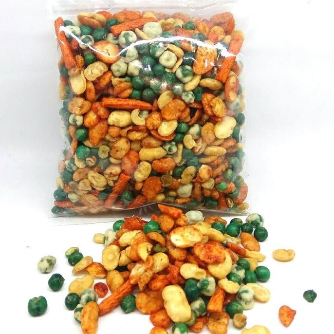 

KACANG CAMPUR / KACANG MIX - 1 KG