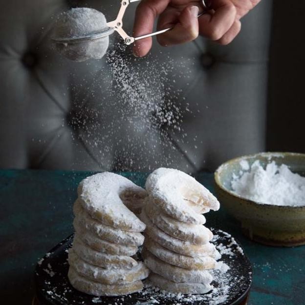 

Kue Putri Salju Homemade Tabung Besar / Kue Kering Puteri Salju