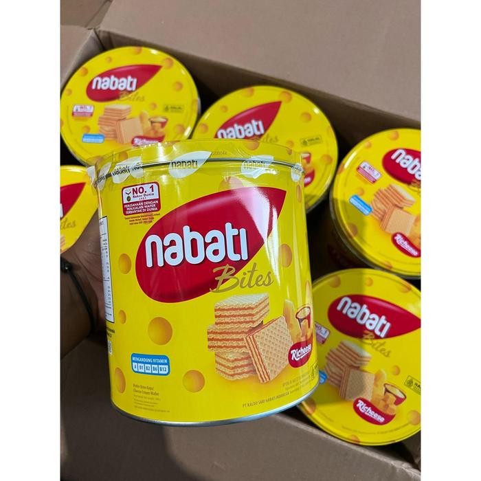 

Nabati Richesee kaleng 300g 1 karton isi 6 pcs 1 dus COKELAT/KEJU Kering Cookies