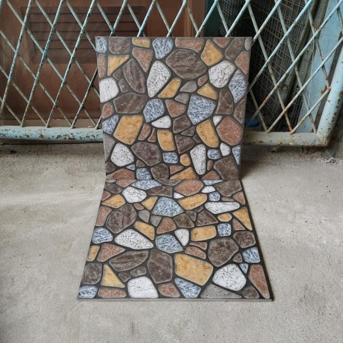 KERAMIK LANTAI GARASI CARPORT 40X40 KASAR TIMBUL MOTIF BATU ALAM GOL