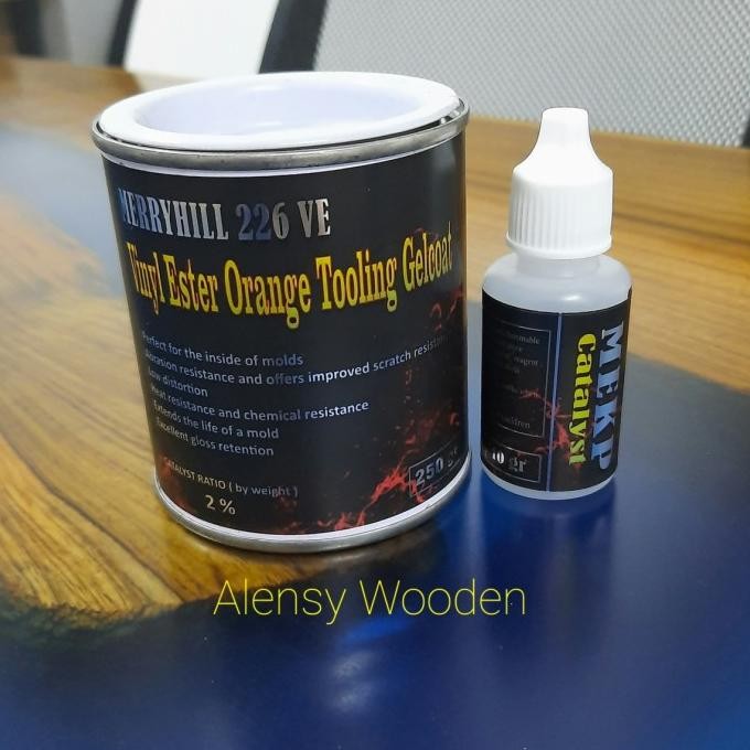 

Vinyl Ester Orange Tooling Gelcoat 250 gr untuk pembuatan cetakan
