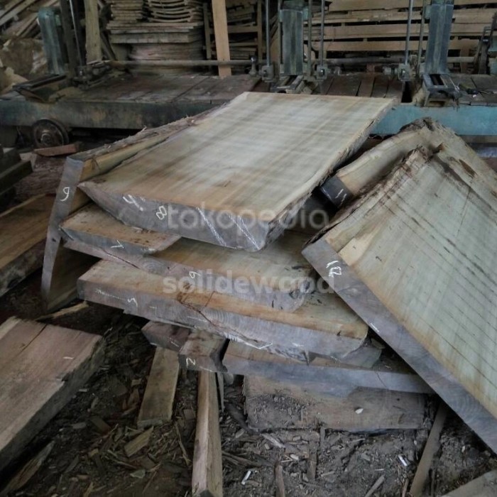 PAPAN KAYU JATI UTUH TANPA SAMBUNG ( BAHAN TOP MEJA MAKAN )
