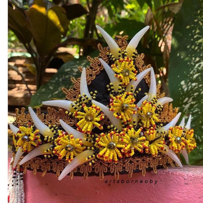 TOPI / HIASAN KEPALA TARI DAYAK WANITA DEWASA