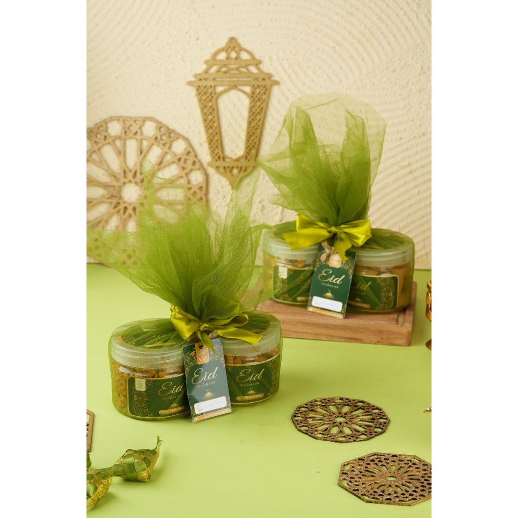 

Terbatas Aneka Snack / Tile isi 2 Hampers Lebaran Idul Fitri Isi 2 Variant - Soes X Marning Lebaran!