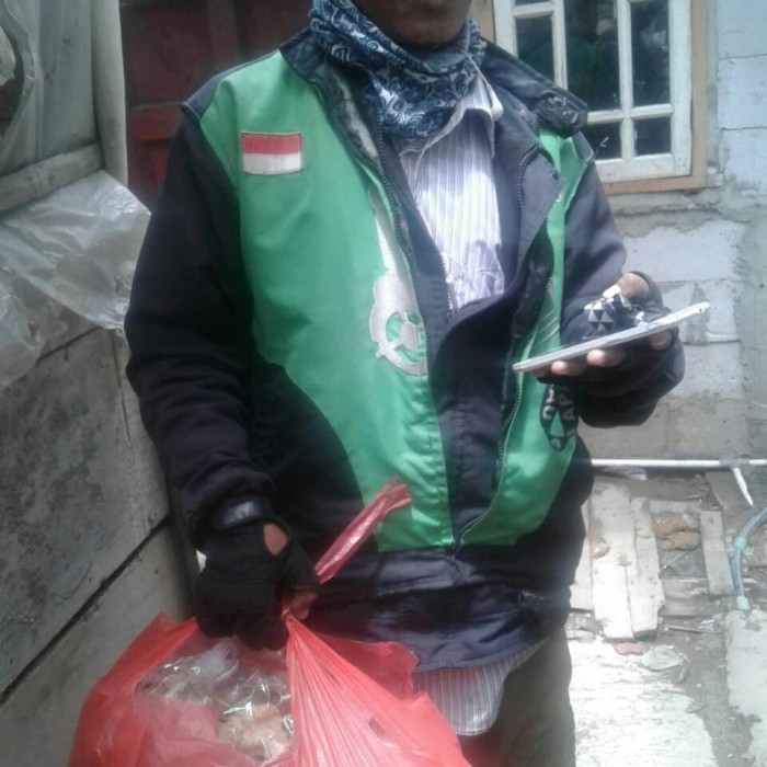

KRUPUK KULIT IKAN PATIN CURAH