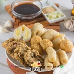 

PARCEL IDUL FITRI PEMPEK RAHASIO EMAK ( RAMADHAN / EID HAMPERS GIFT) C