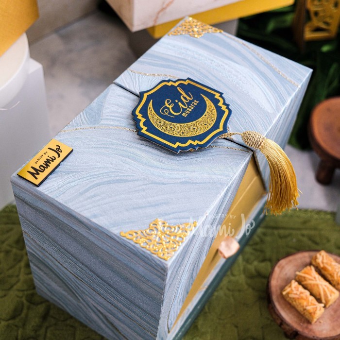 

LATIFA - HAMPERS LEBARAN EID MUBARAK WISMAN PREMIUM NASTAR BANGKIT JAD