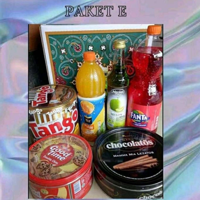 

Parcel Lebaran Kue Kaleng Paket E