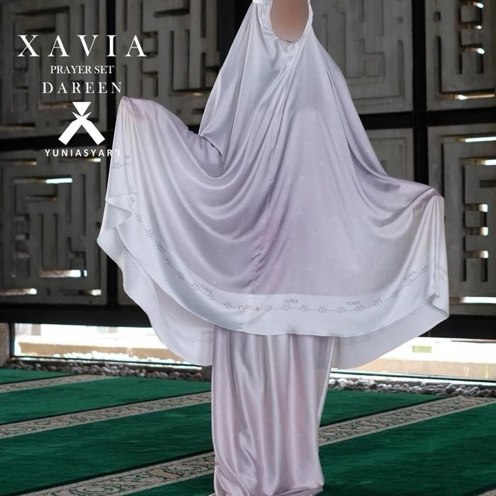 Terbaru [Yunia Syari] Mukena Xavia Silk By Yunia Syari