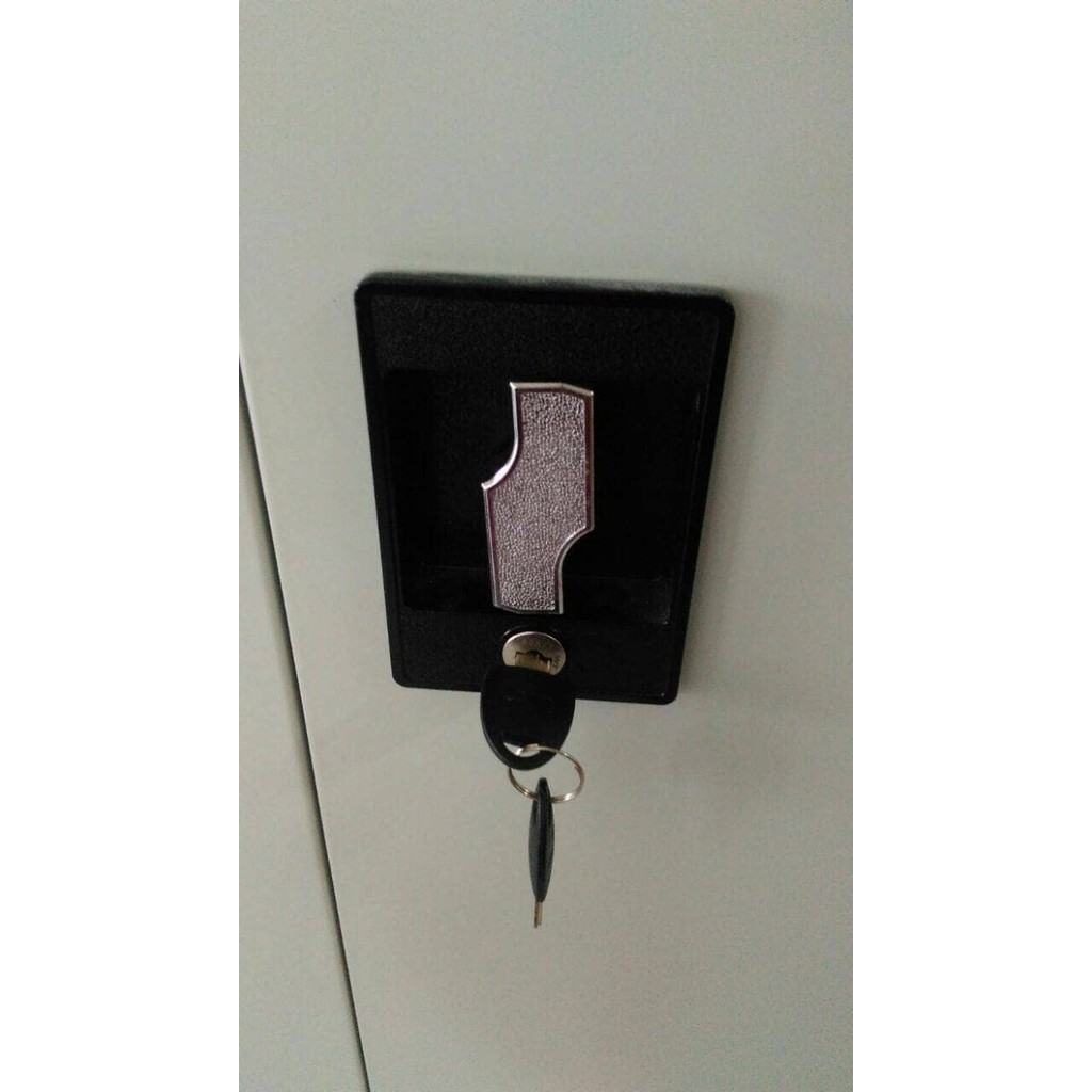 

LEMARI ARSIP BESI PROSPEK FUTURA PINTU SWING TERMURAH & KUAT