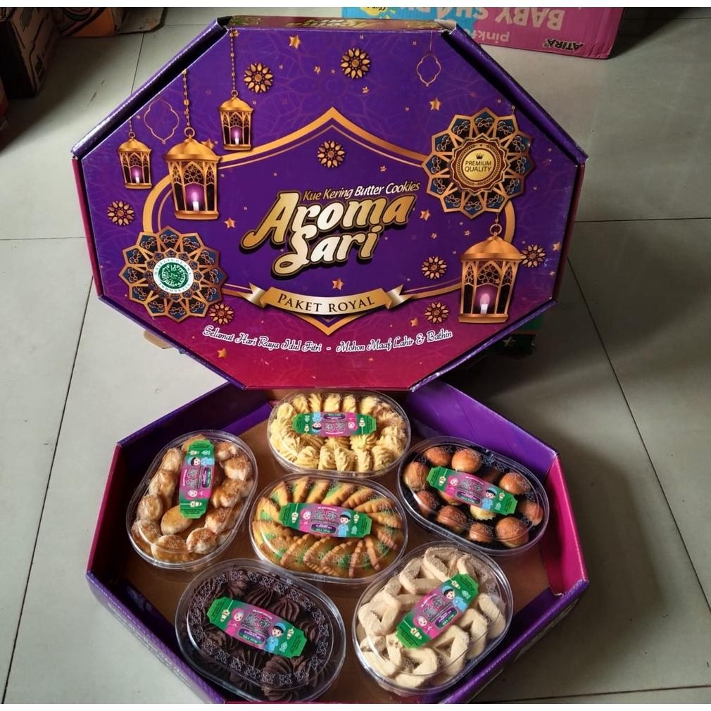 

qw-7 Parcel Kue Kering Lebaran isi 6 toples Kue Bingkisan Hampers Idul Fitri Lebaran Paket Murah Bandung Original